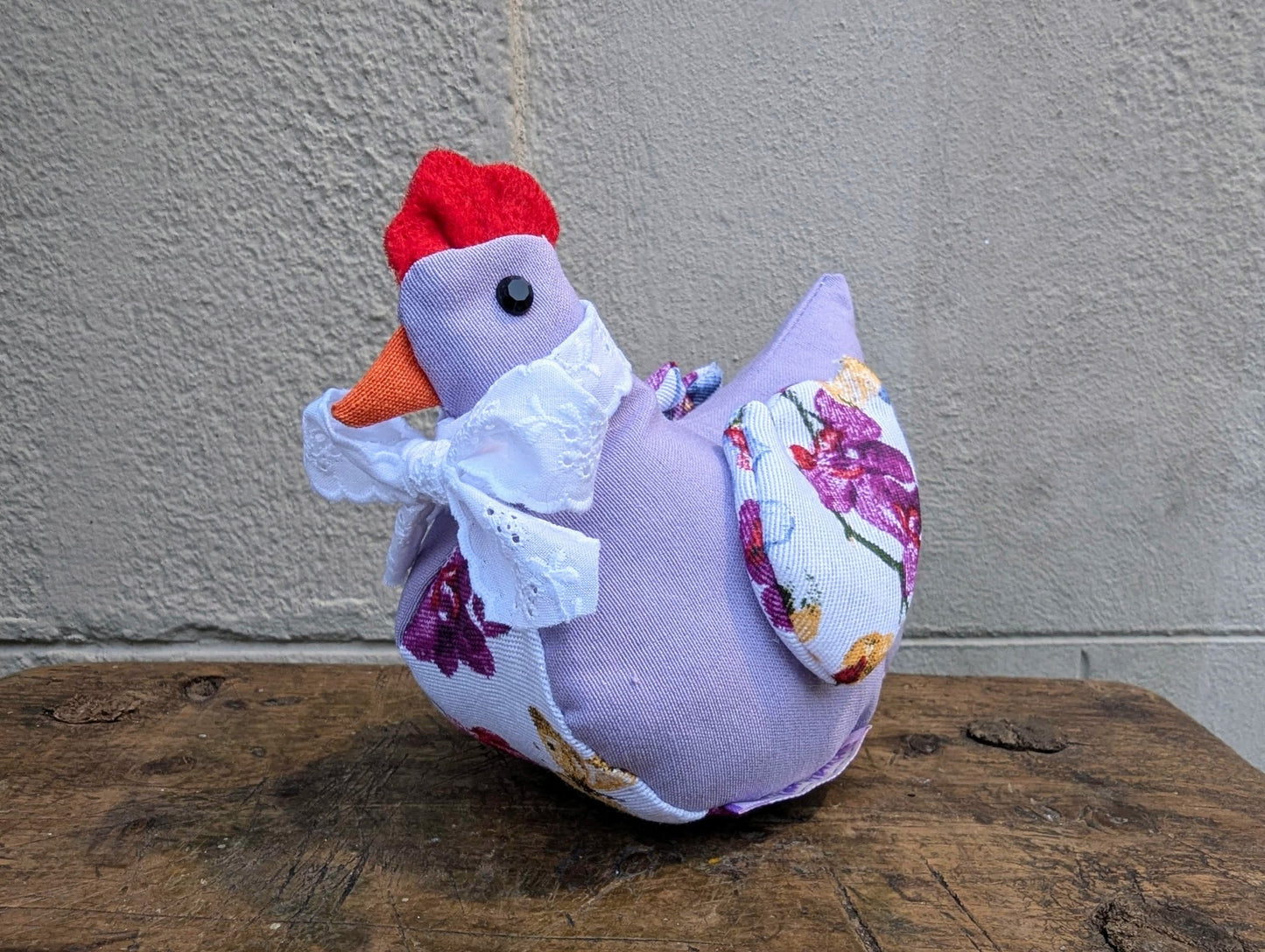 Gallina in stoffa - | Idee regalo, artigianato, arredamento, design, tessuti e tombolo | Milleidee di Alessandro Magrini, Anghiari, Toscana