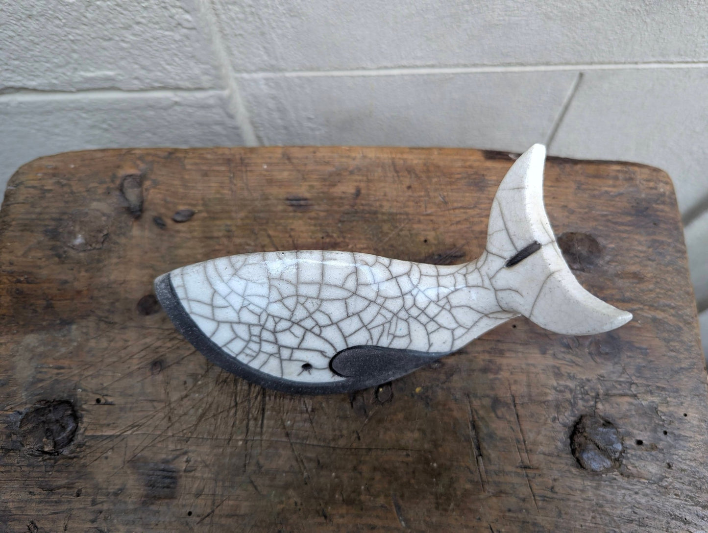 Raku - Balena Bianca - | Idee regalo, artigianato, arredamento, design, tessuti e tombolo | Milleidee di Alessandro Magrini, Anghiari, Toscana
