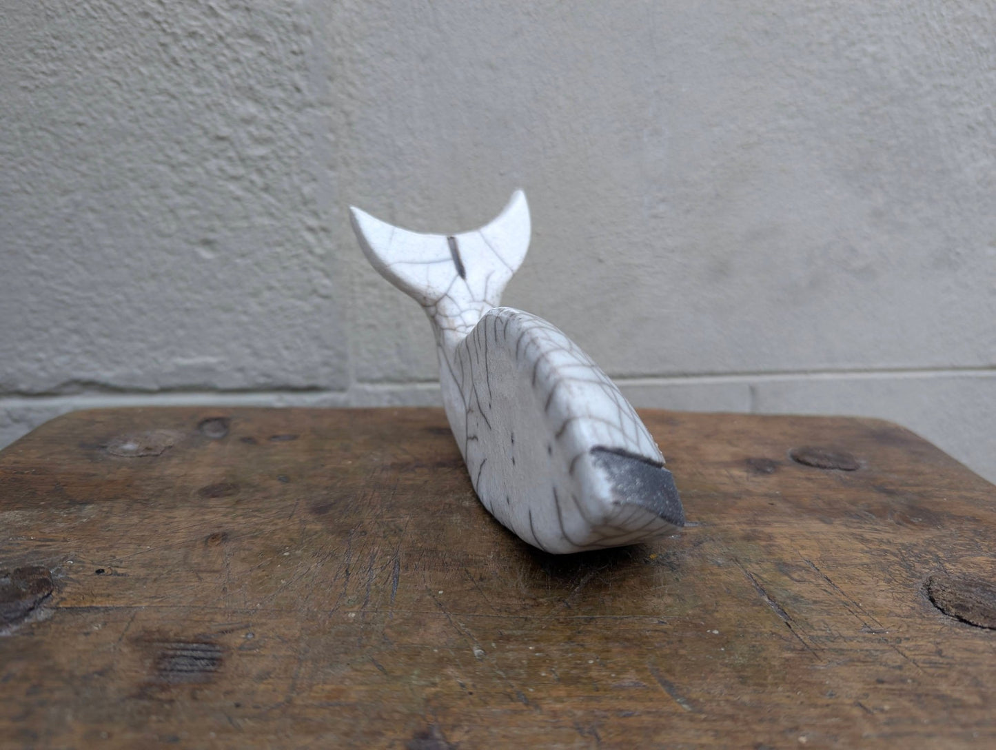Raku - Balena Bianca - | Idee regalo, artigianato, arredamento, design, tessuti e tombolo | Milleidee di Alessandro Magrini, Anghiari, Toscana