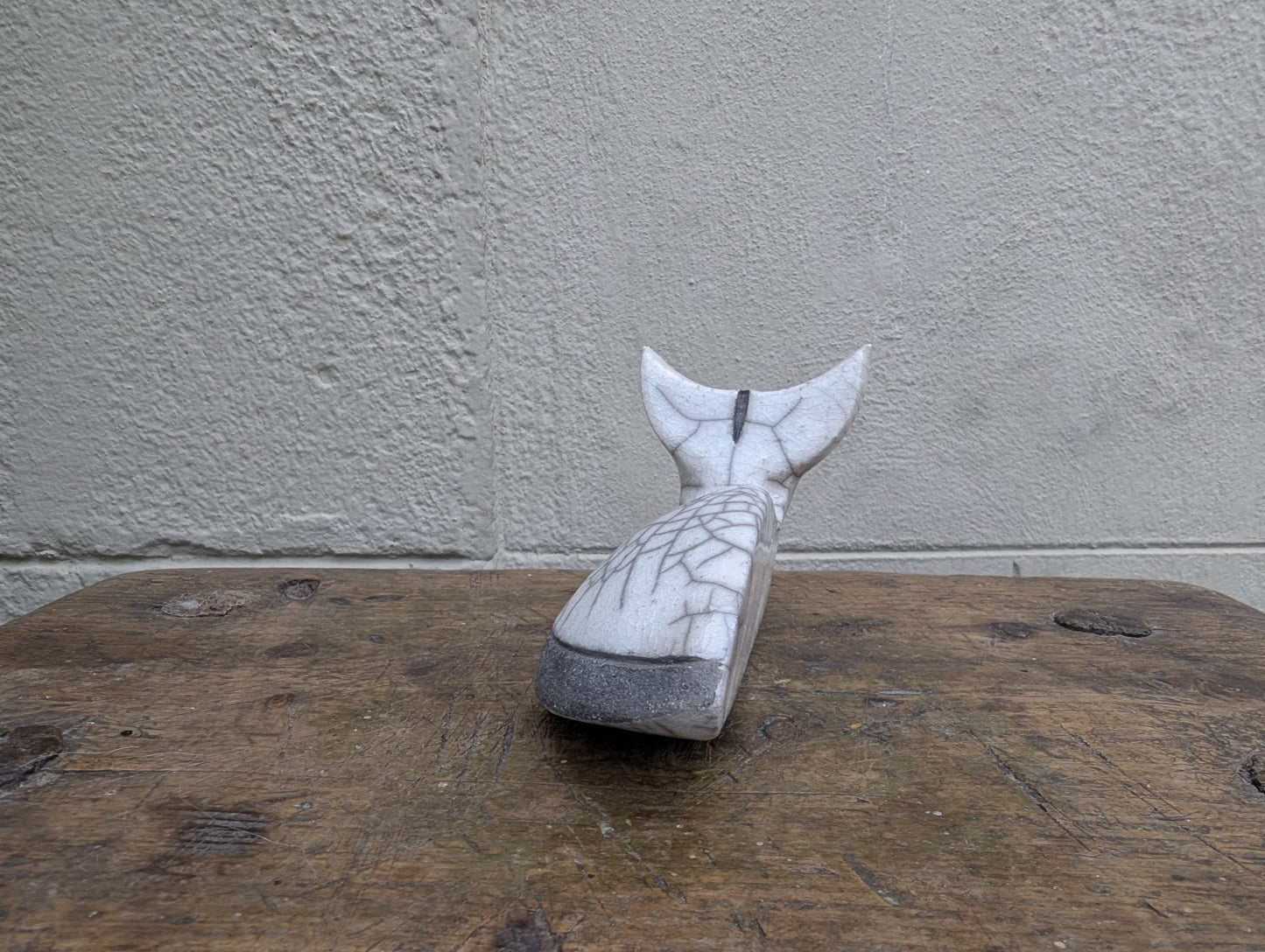 Raku - Balena Bianca - | Idee regalo, artigianato, arredamento, design, tessuti e tombolo | Milleidee di Alessandro Magrini, Anghiari, Toscana