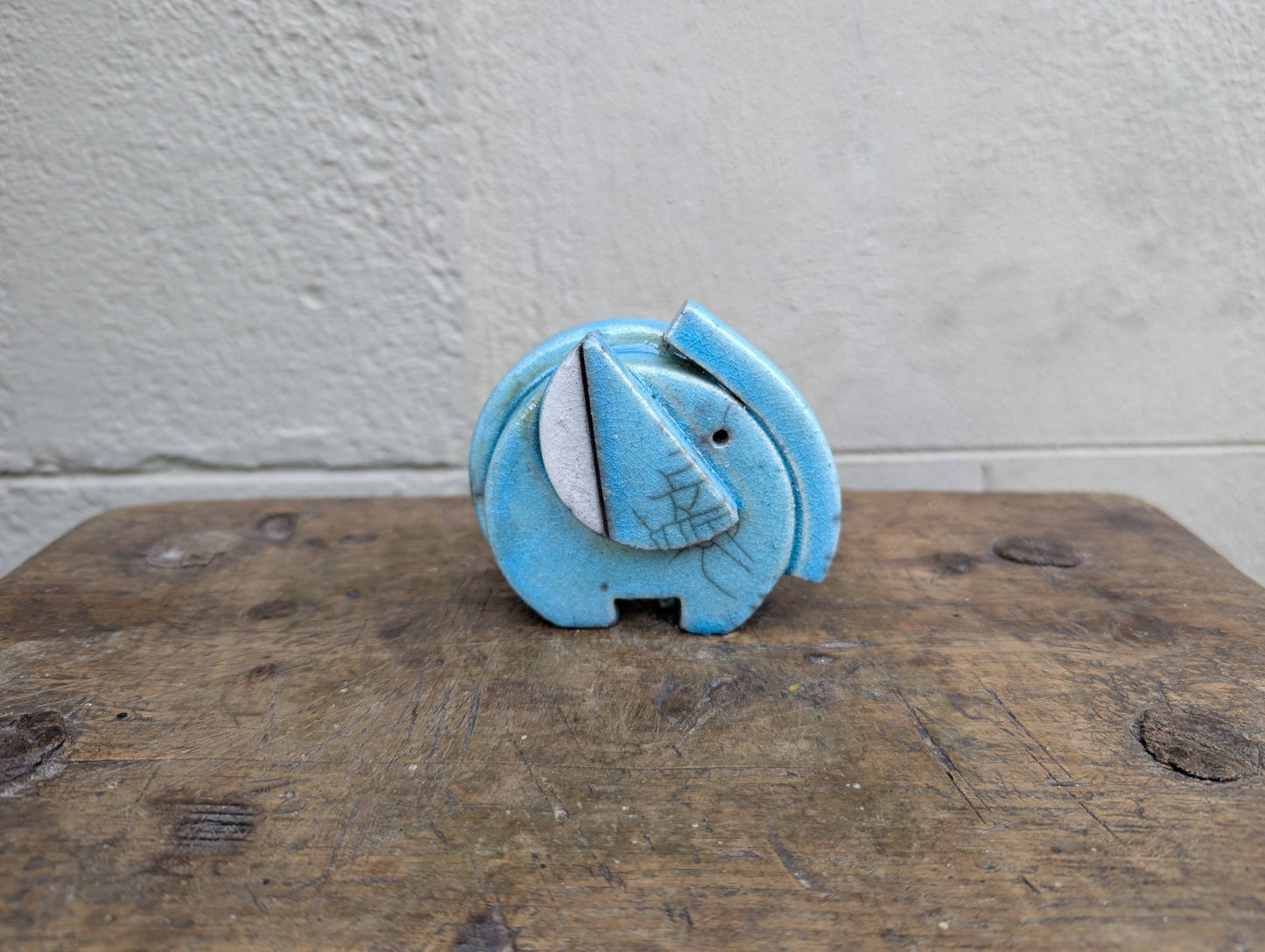 Raku - Elefante Azzurro - | Idee regalo, artigianato, arredamento, design, tessuti e tombolo | Milleidee di Alessandro Magrini, Anghiari, Toscana