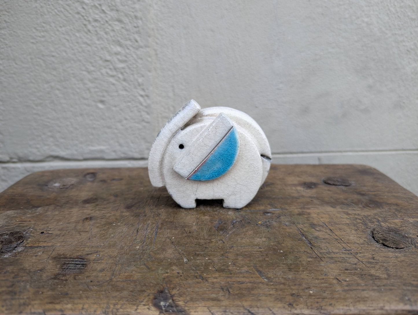Raku - Elefante Bianco - | Idee regalo, artigianato, arredamento, design, tessuti e tombolo | Milleidee di Alessandro Magrini, Anghiari, Toscana