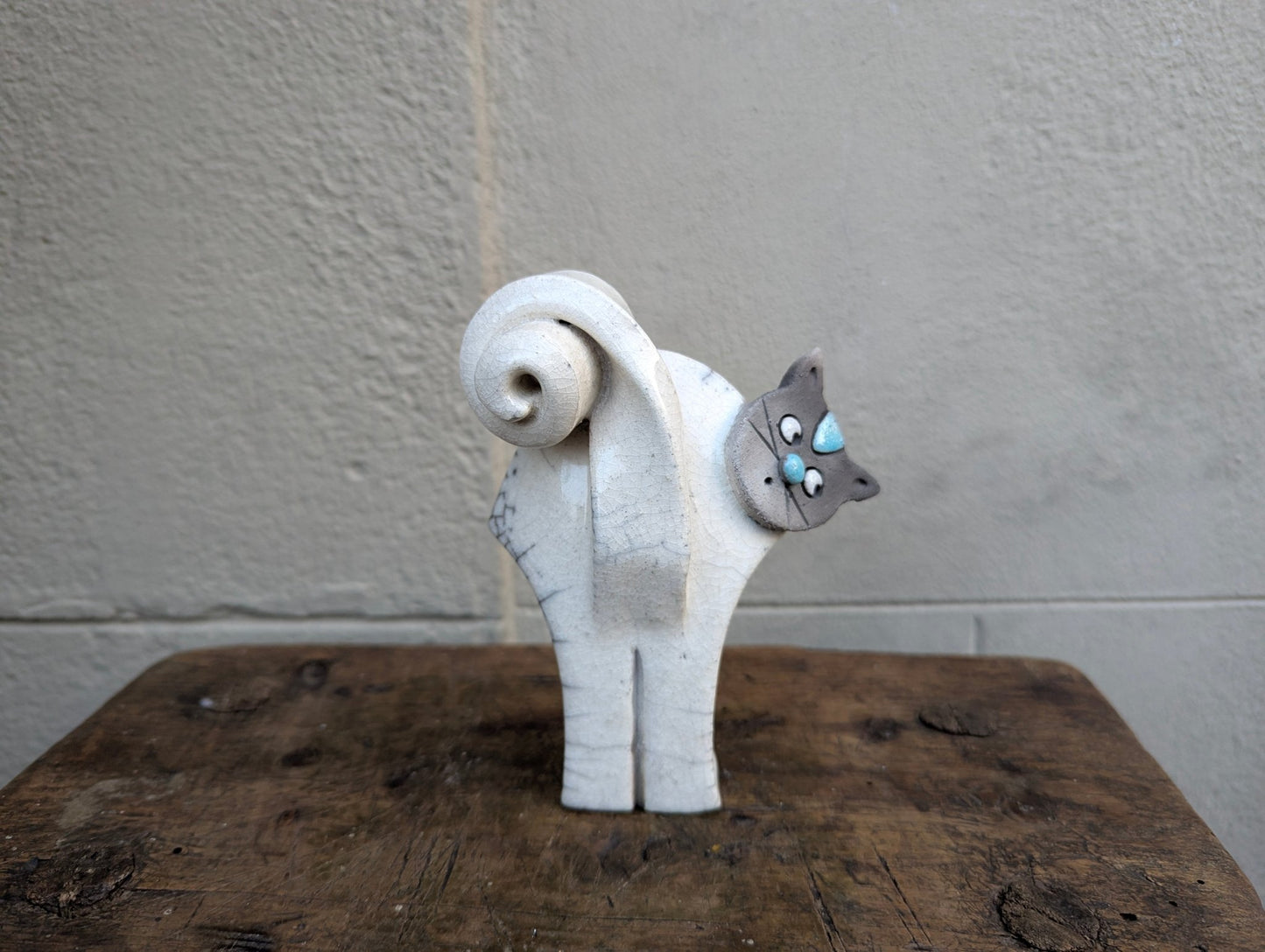 Raku - Gatto Bianco - | Idee regalo, artigianato, arredamento, design, tessuti e tombolo | Milleidee di Alessandro Magrini, Anghiari, Toscana