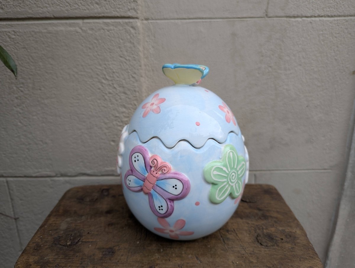 Uovo Ceramica - | Idee regalo, artigianato, arredamento, design, tessuti e tombolo | Milleidee di Alessandro Magrini, Anghiari, Toscana