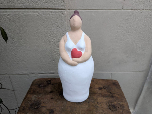 Donna con cuore - | Idee regalo, artigianato, arredamento, design, tessuti e tombolo | Milleidee di Alessandro Magrini, Anghiari, Toscana