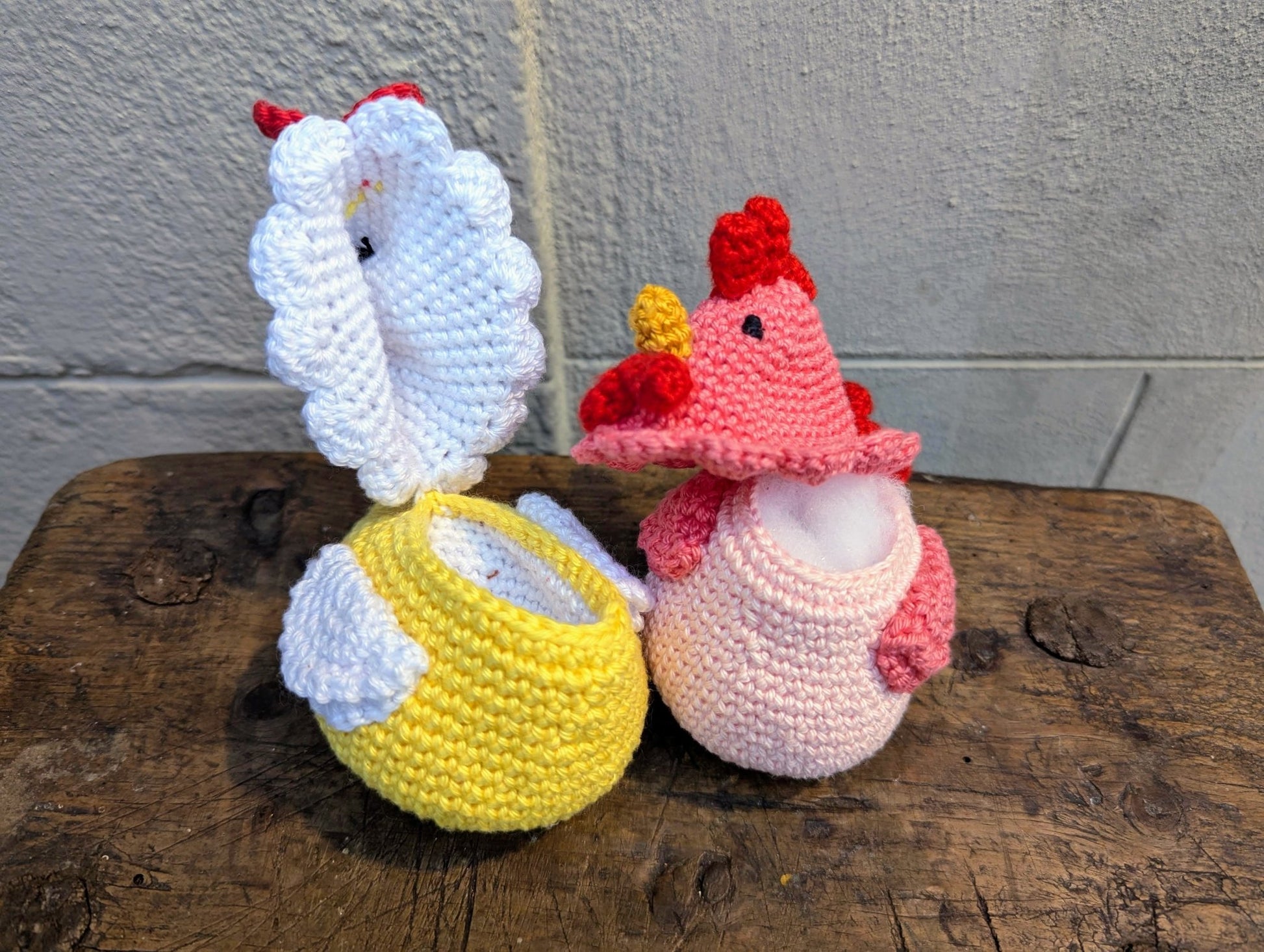 Gallina porta ovetto - | Idee regalo, artigianato, arredamento, design, tessuti e tombolo | Milleidee di Alessandro Magrini, Anghiari, Toscana