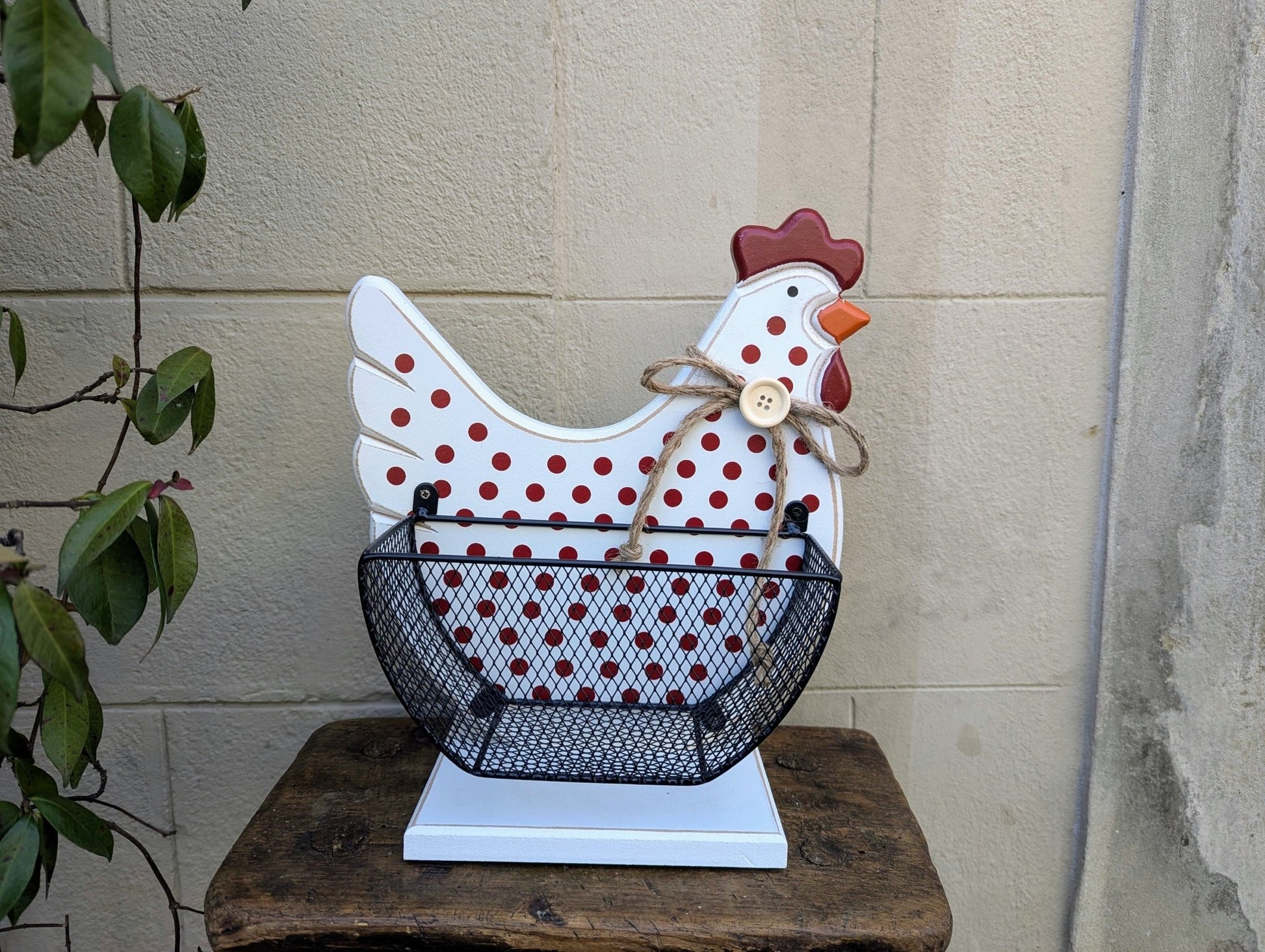 Gallina porta uova - | Idee regalo, artigianato, arredamento, design, tessuti e tombolo | Milleidee di Alessandro Magrini, Anghiari, Toscana
