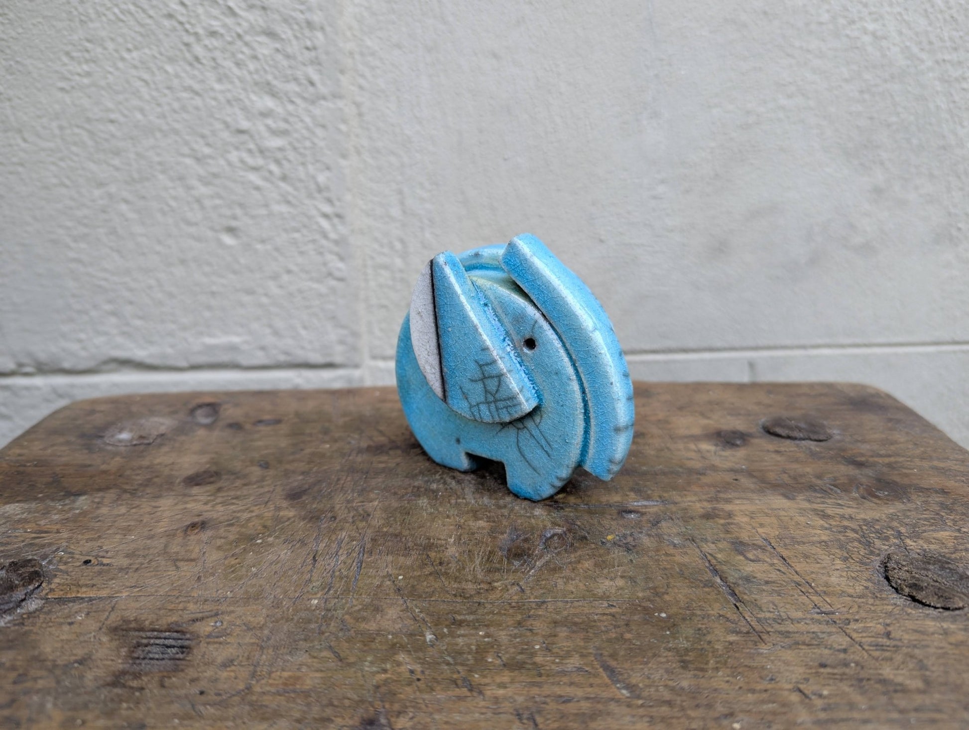 Raku - Elefante Azzurro - | Idee regalo, artigianato, arredamento, design, tessuti e tombolo | Milleidee di Alessandro Magrini, Anghiari, Toscana