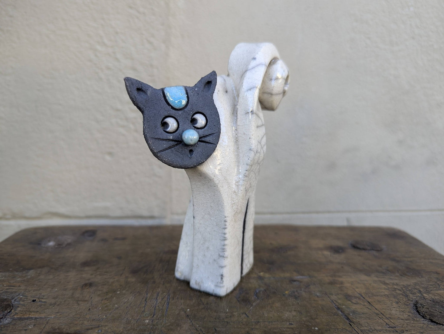 Raku - Gatto Bianco - | Idee regalo, artigianato, arredamento, design, tessuti e tombolo | Milleidee di Alessandro Magrini, Anghiari, Toscana
