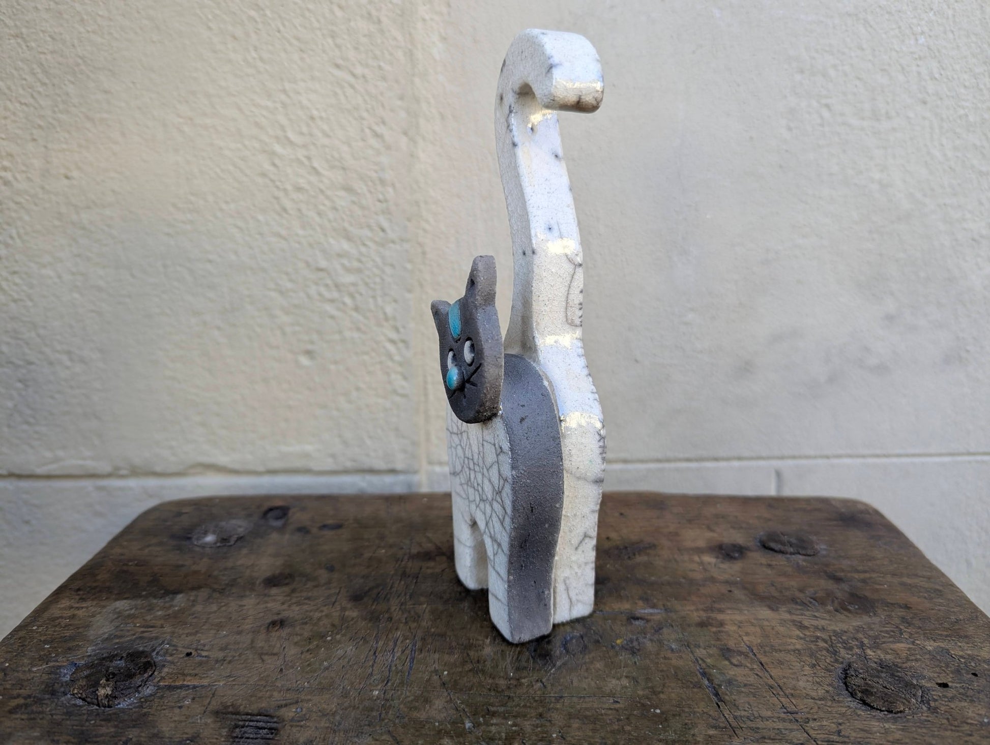 Raku - Gatto Bianco - | Idee regalo, artigianato, arredamento, design, tessuti e tombolo | Milleidee di Alessandro Magrini, Anghiari, Toscana
