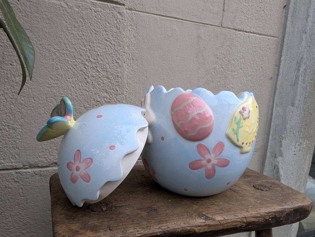 Uovo Ceramica - | Idee regalo, artigianato, arredamento, design, tessuti e tombolo | Milleidee di Alessandro Magrini, Anghiari, Toscana