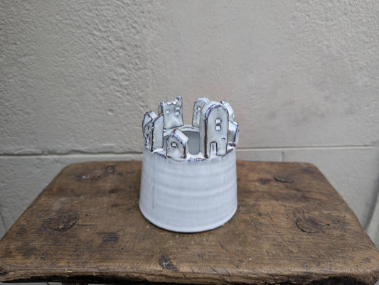 Vaso Castello piccolo - | Idee regalo, artigianato, arredamento, design, tessuti e tombolo | Milleidee di Alessandro Magrini, Anghiari, Toscana